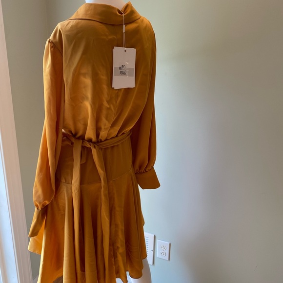 $398 Mac Duggal Women's Pink Ieena Satin Wrap Dress Size 8 - Picture 8 of 9